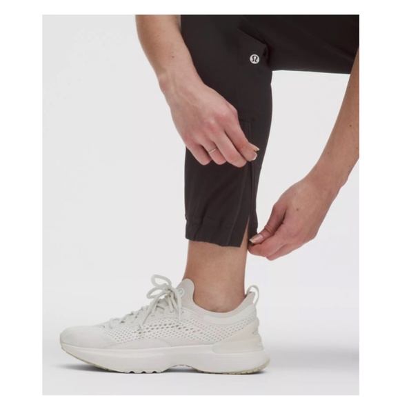 LULULEMON Adapted State High-Rise Jogger Full Length Size 6 - Picture 3 of 16